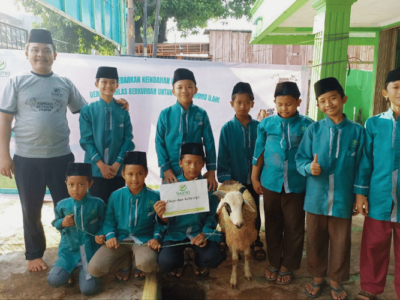 Keceriaan Qurban bersama Yatim 5