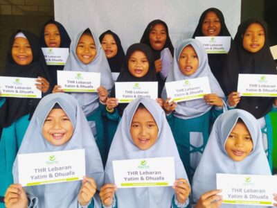THR Yatim Dhuafa 8