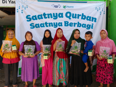 Distribusi Daging Qurban.